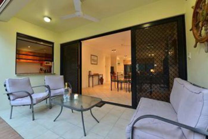 Terrace/Patio 40 of 44