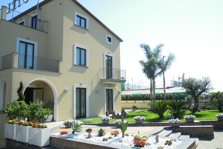 Hotel 54 of 65
