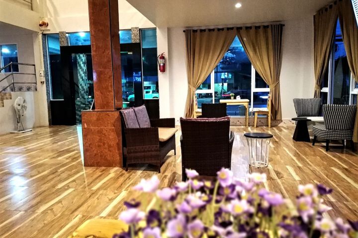 Hotel Interior 10 of 57
