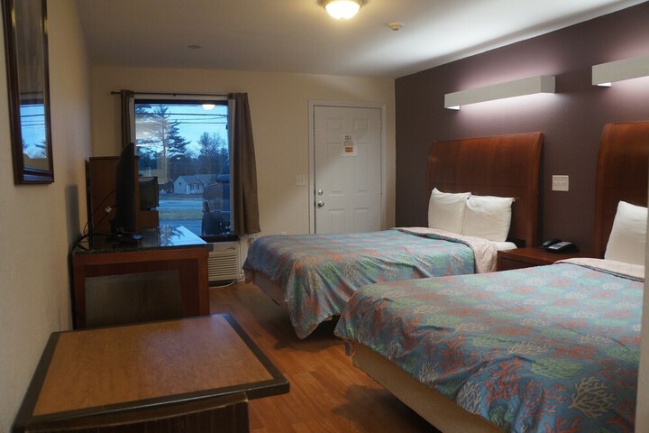 Single Room 1 King Bed (18 of 36)