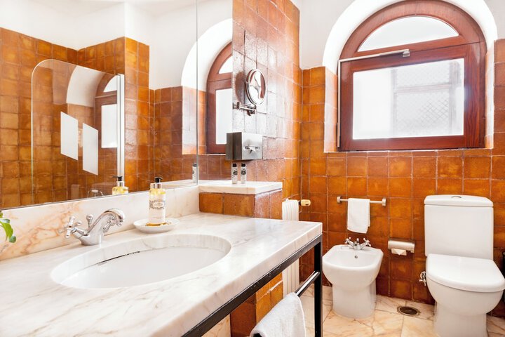 Bathroom Interior Photo