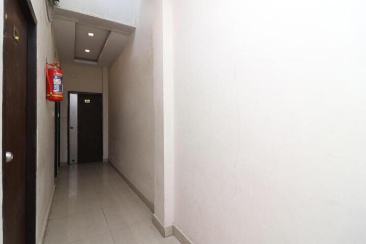 Hotel O Surya Continental