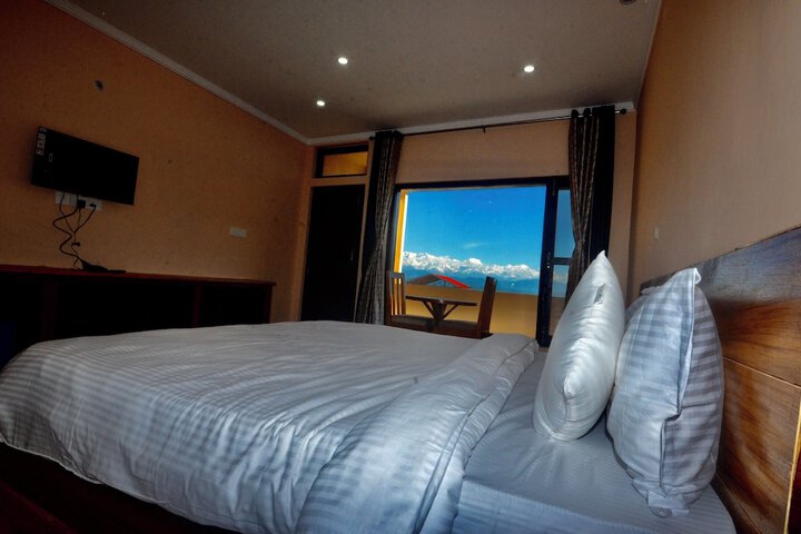 Room 2 of 21