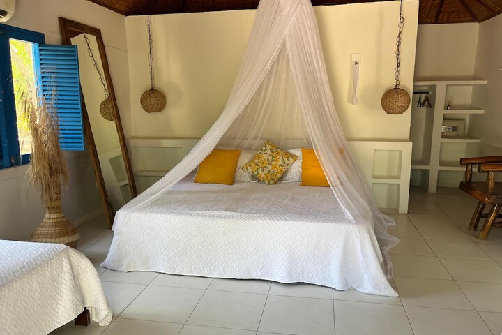 Room 28 of 62