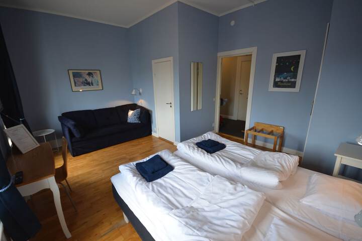 Room 46 of 57