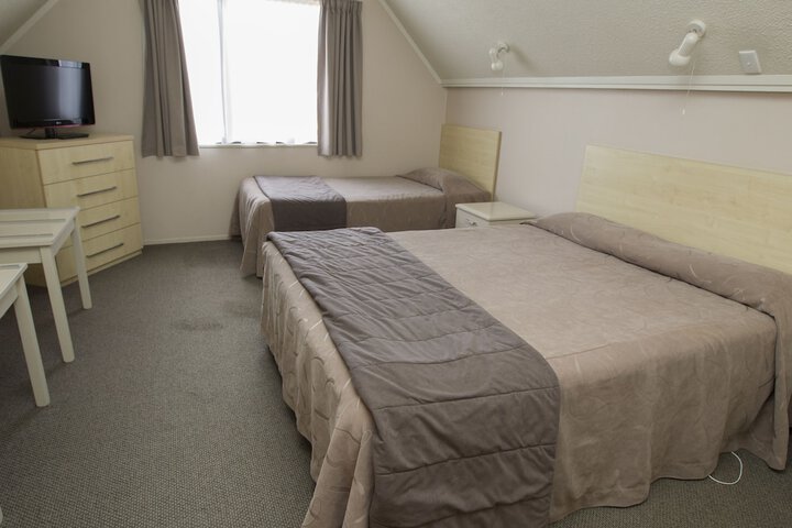 Room 7 of 23