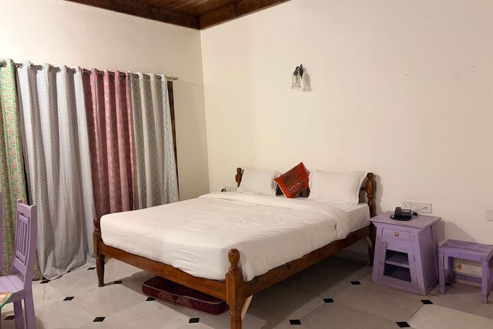 Room 7 of 36