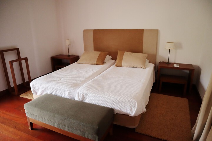 Room 20 of 117