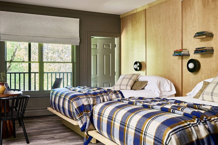 2 Queen Beds (14 of 14)