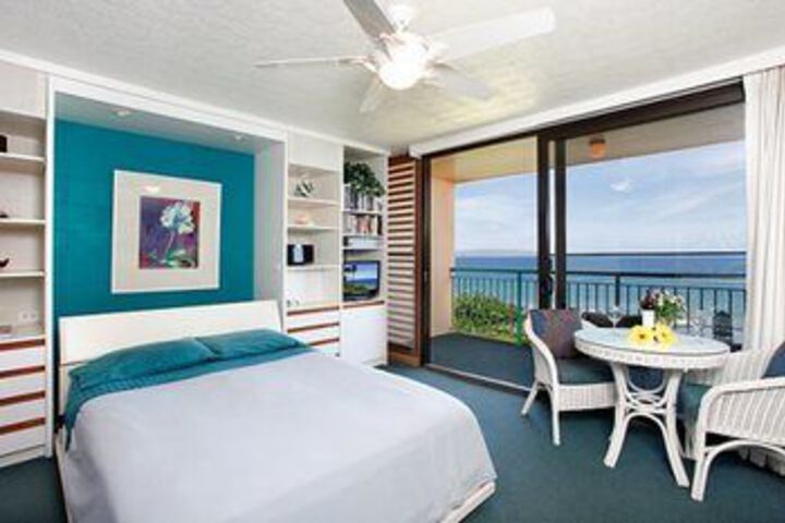 Room 10 of 73