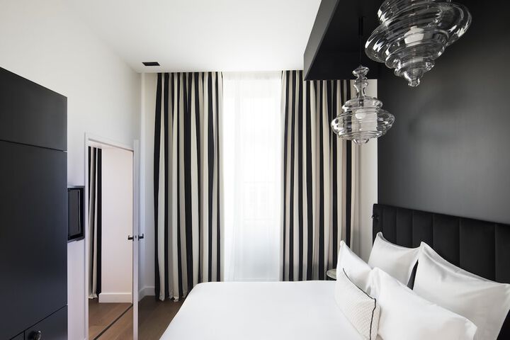 Room 5 of 56