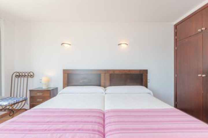 Room 60 of 62