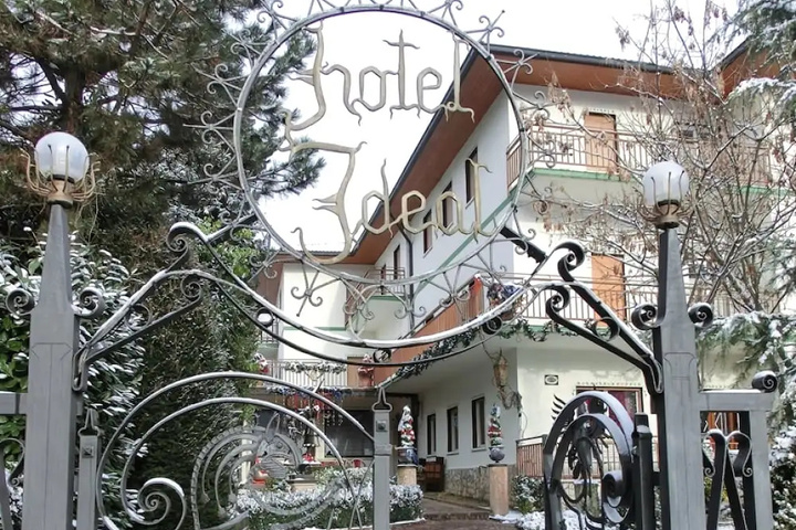 Hotel Ideal