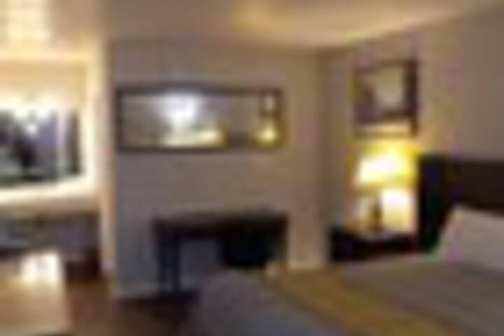 Room 41 of 120