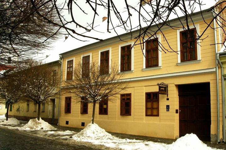 Property image 4