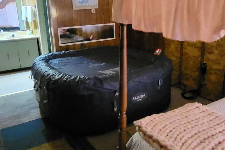 2 Double Beds (14 of 28)