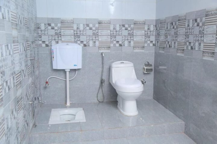 Room 14 of 17