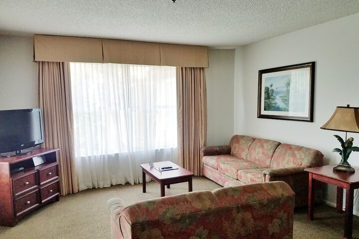 Room 2 of 78