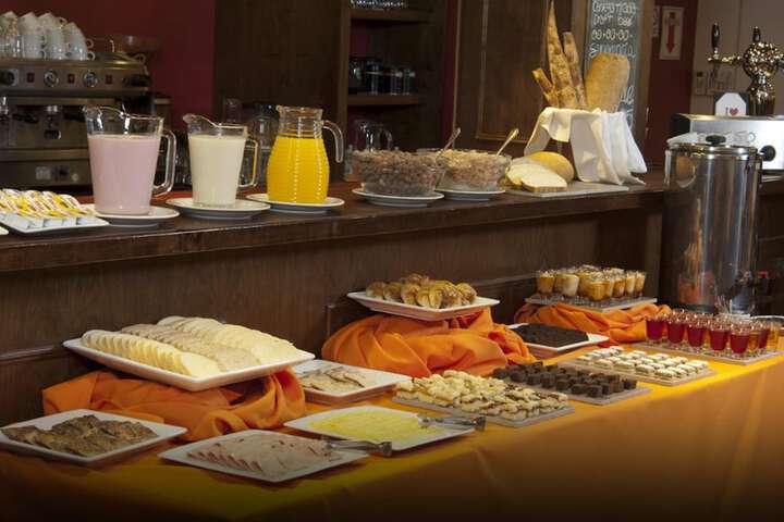Breakfast buffet