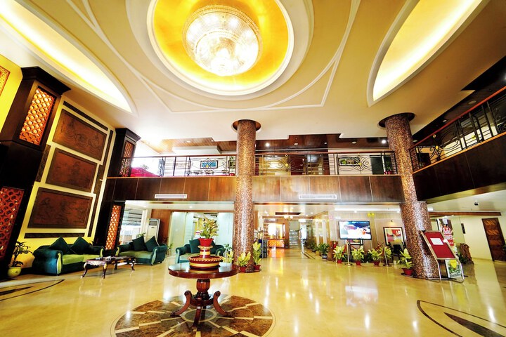 Guest Lobby