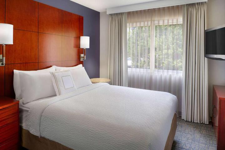 1 Bedroom Suite Queen (3 of 25)