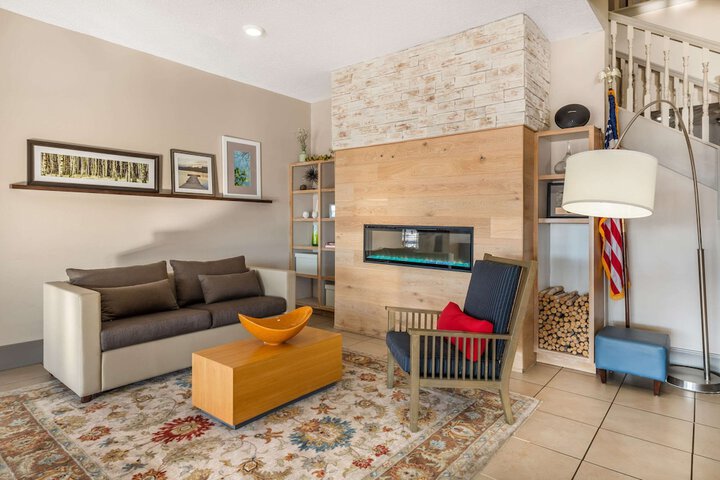 Hotel Interior 2 of 56