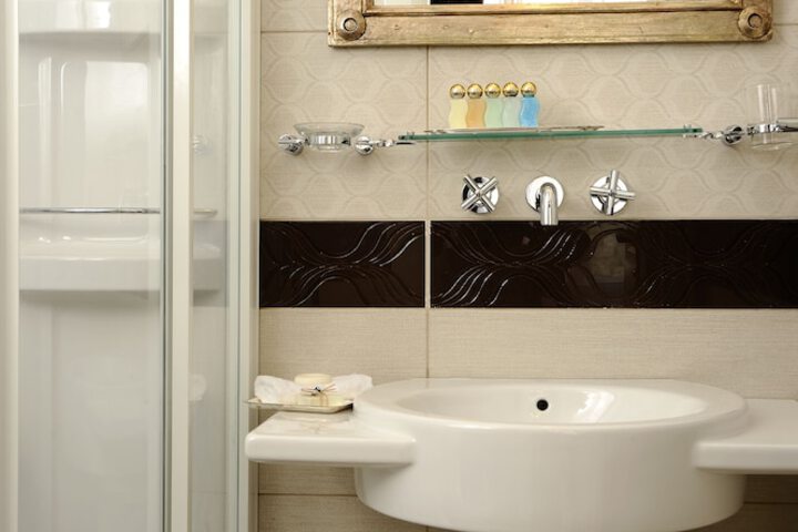 Clean Restrooms