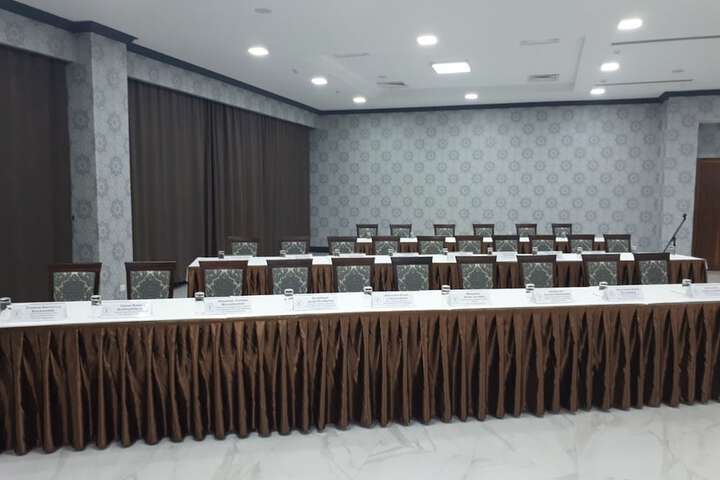 Business Center 53 of 54