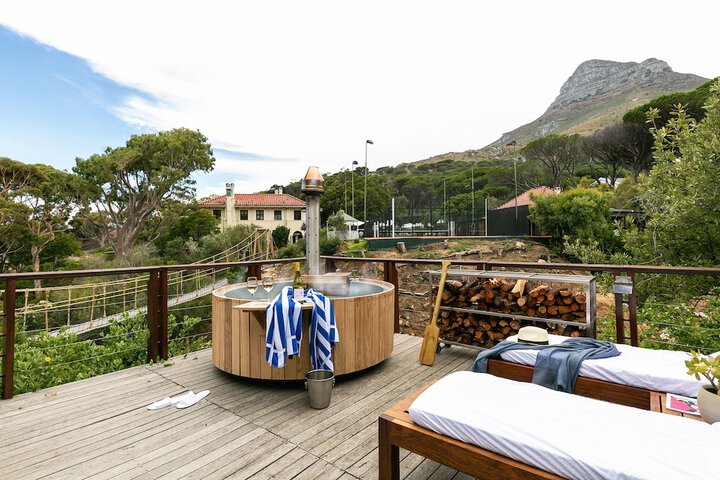 Sundeck 186 of 221