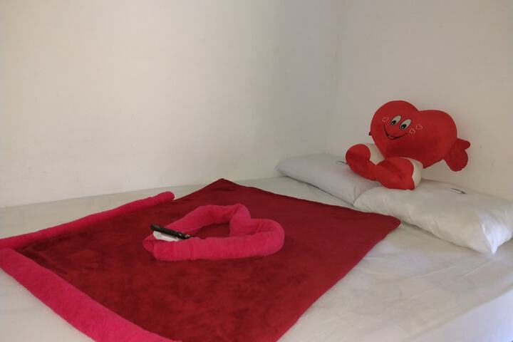 Room 16 of 135