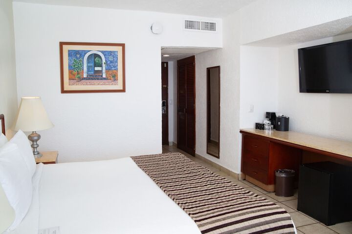 Room 15 of 52