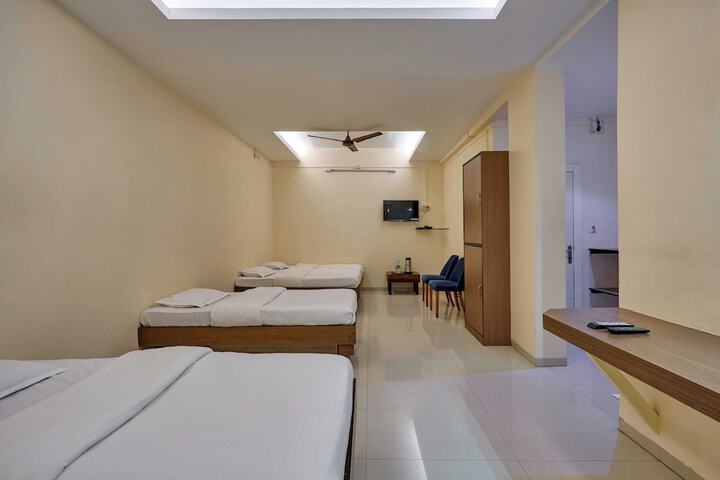 Room 12 of 54