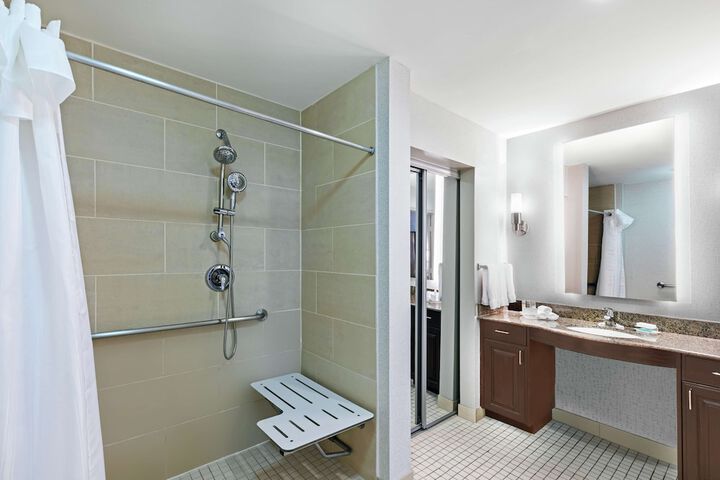 Bathroom shower