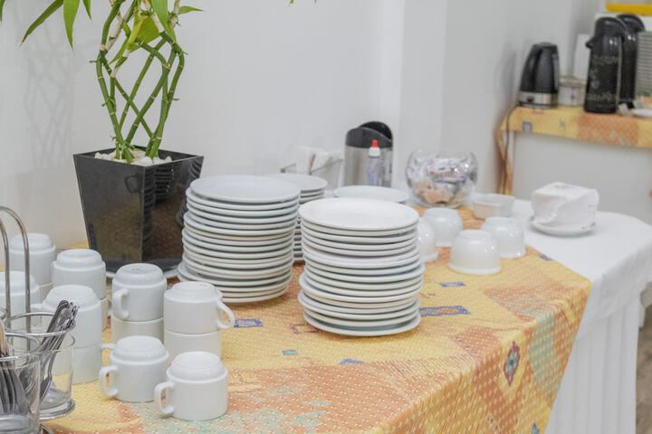 Dining 57 of 63