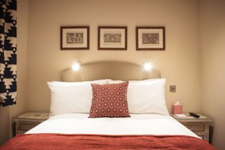 Room 32 of 89