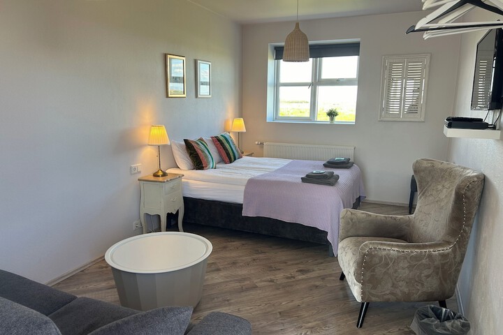 Room 12 of 64
