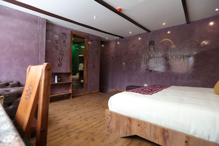 Room 10 of 61