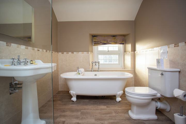 Bath Photo