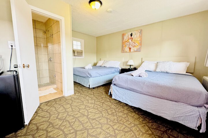 Room 7 of 23