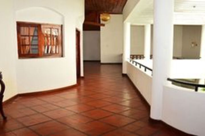 Hotel Interior 10 of 12