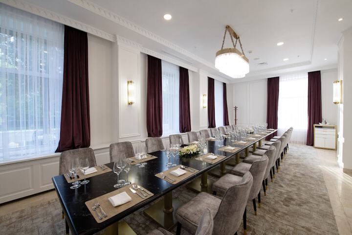 Dining Photos