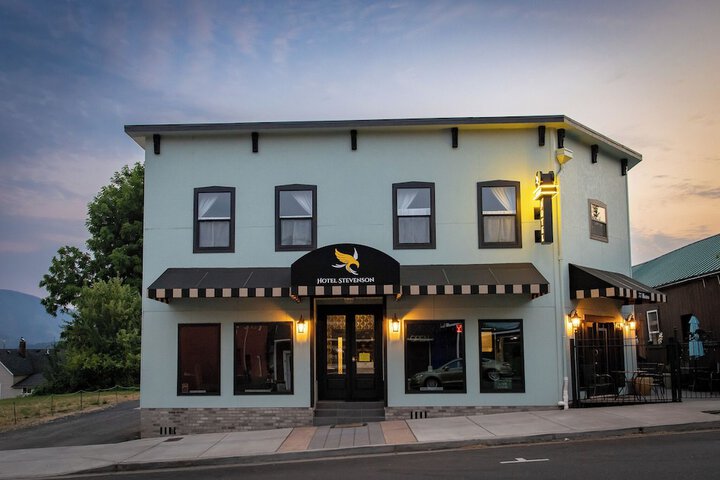 Hotel Stevenson in Stevenson, WA