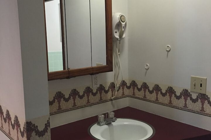 Room 60 of 67
