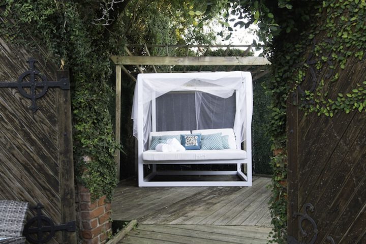 Terrace/Patio 9 of 27