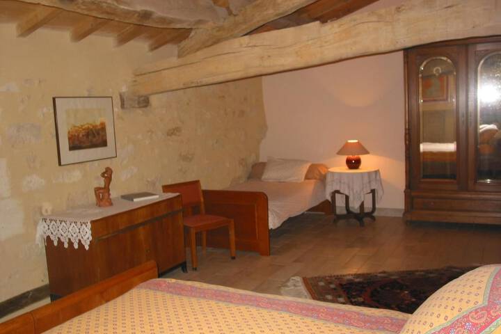 Room 16 of 54