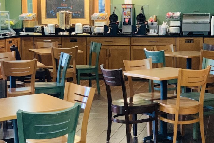 Breakfast area
