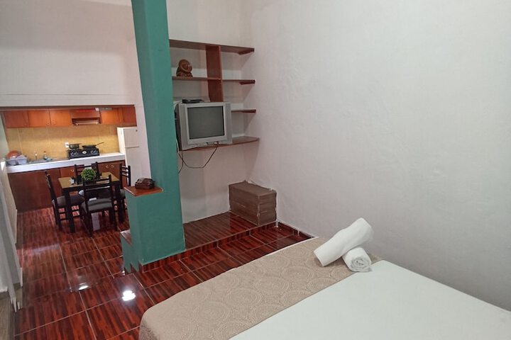 Room 107 of 174
