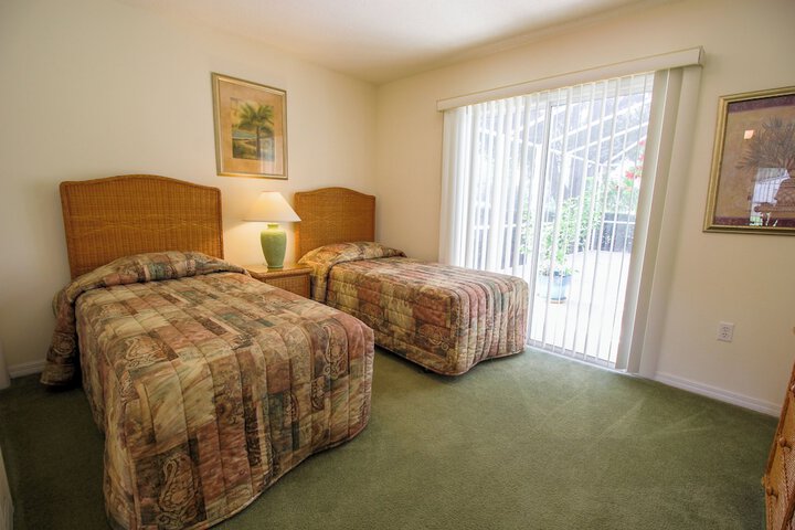 Room 3 of 16