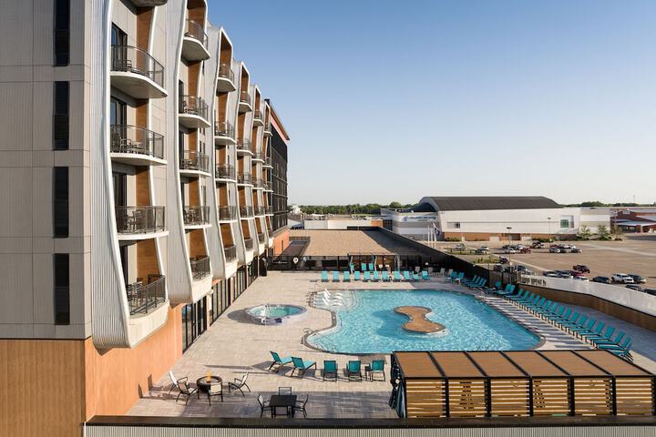 Pool image of Grand Island Casino Resort