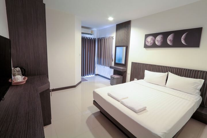 Room 22 of 40